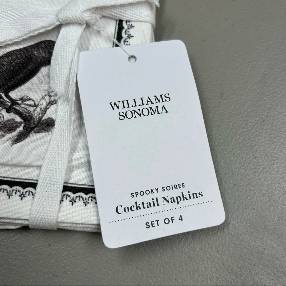 Williams Sonoma Spooky Soiree Cocktail Napkins Set of 4 Spider Snake Crow NWT